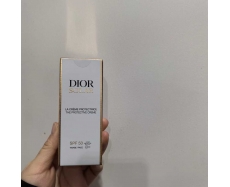 其他仓 Dior迪奥面部防晒solar50ml